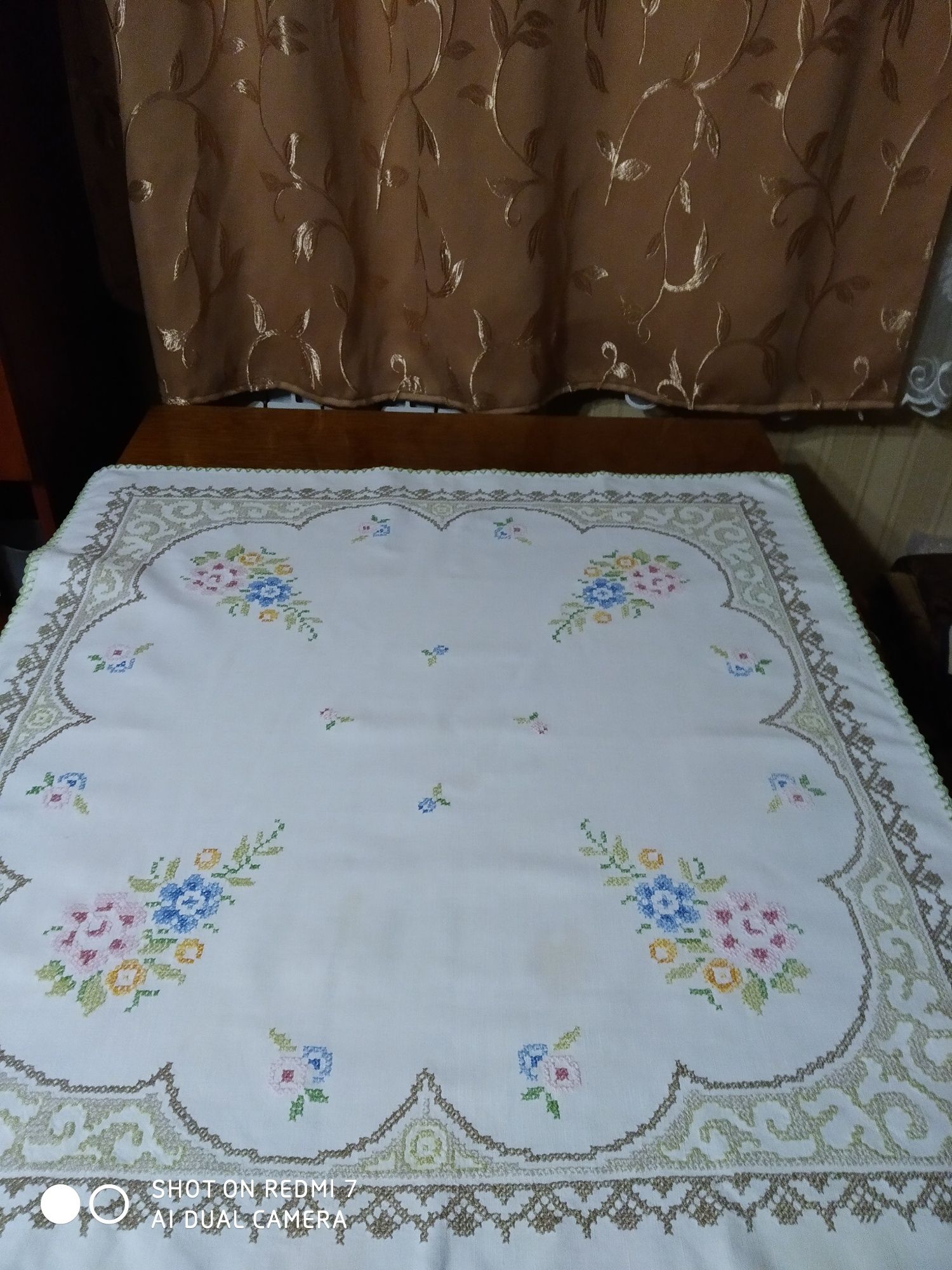 Винтажная салфетка ,,Цветы,, х/б