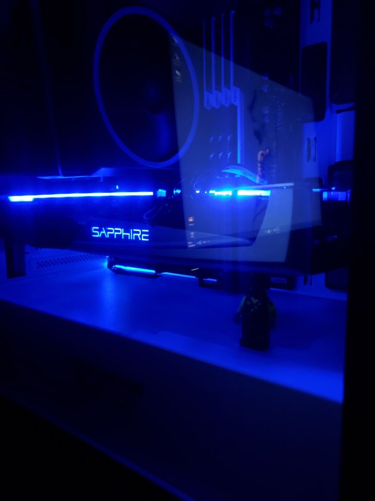 Nitro+ RX 5700XT 8G GDDR6