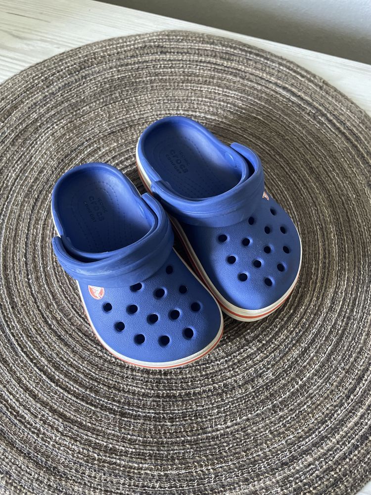 Босоніжки крокси Crocs