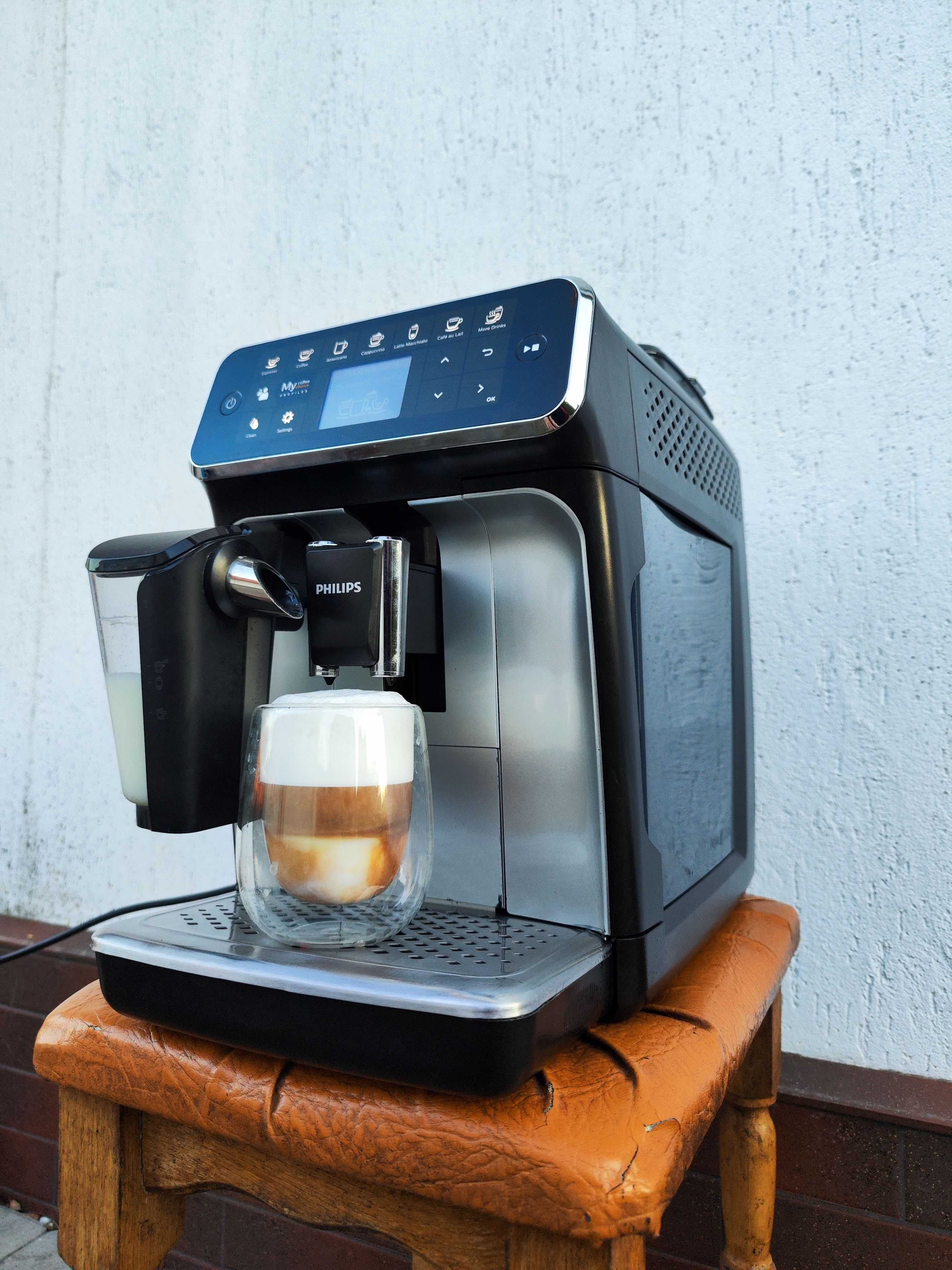 Кавомашина кофемашина Philips LatteGo Series 4300 Ep4346