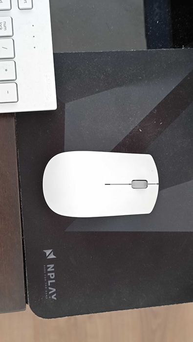 Lenovo AIO IdeaCentre 27IRH9-817 - I7 13620H - 32GB RAM - 1TB SSD