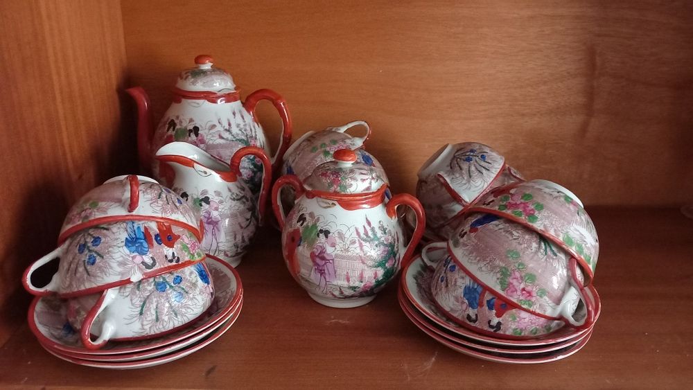 Conjunto chá porcelana japonesa.
