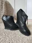 Взуття шкіряне Intertop