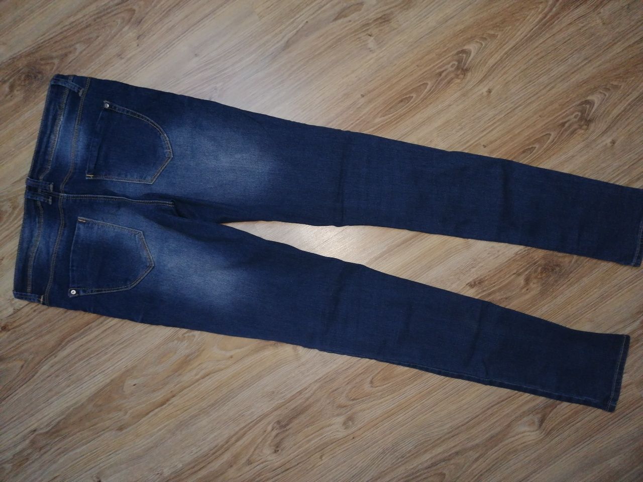 Spodnie skinny roz 40