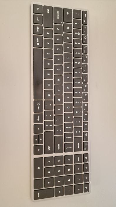Teclado SATECHI SLIM X2 para Apple