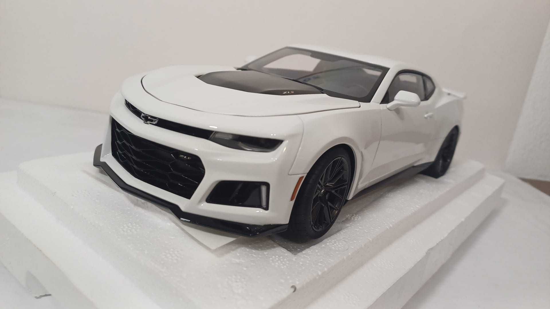 1/18 Chevrolet Camaro Zl1 br - 71206 AUTOart
