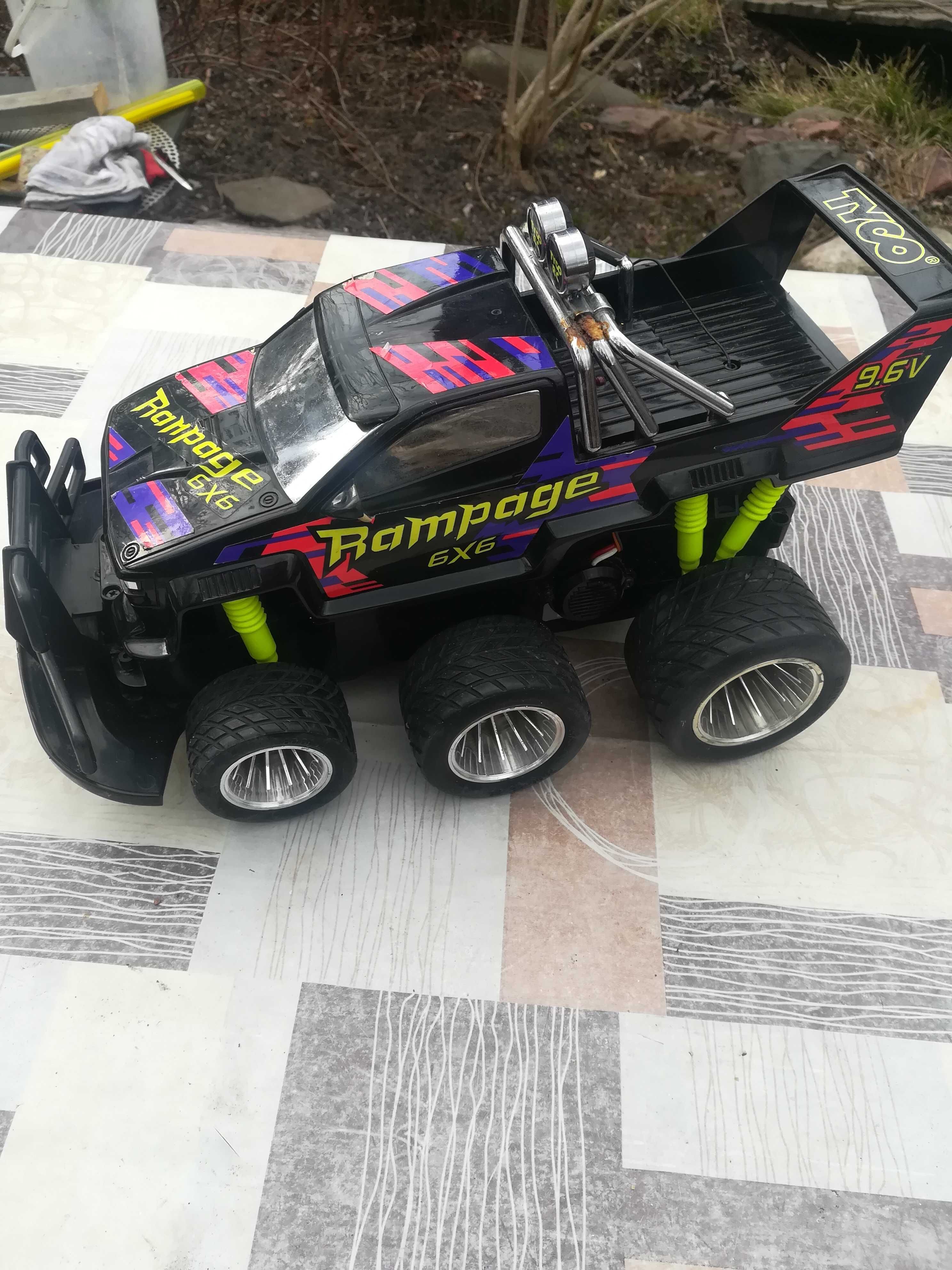 Продаю винтажную радиоуправляемую машину Джип " TYGO RAMPAGE 6x6-9,6v