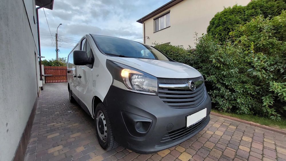 Opel Vivaro  1.6d 125KM Long_Blaszak L2H1 Klima z_Austrii_Zarejestrowany