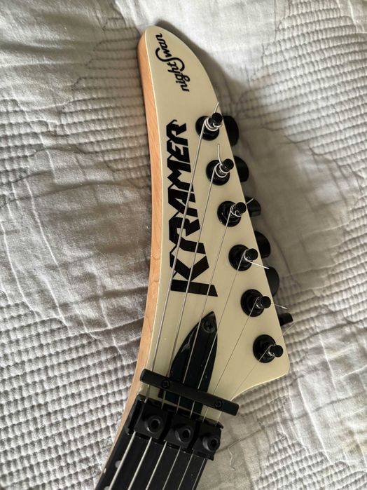 Gitara elektryczna - Kramer NightSwan Aztec Graphic