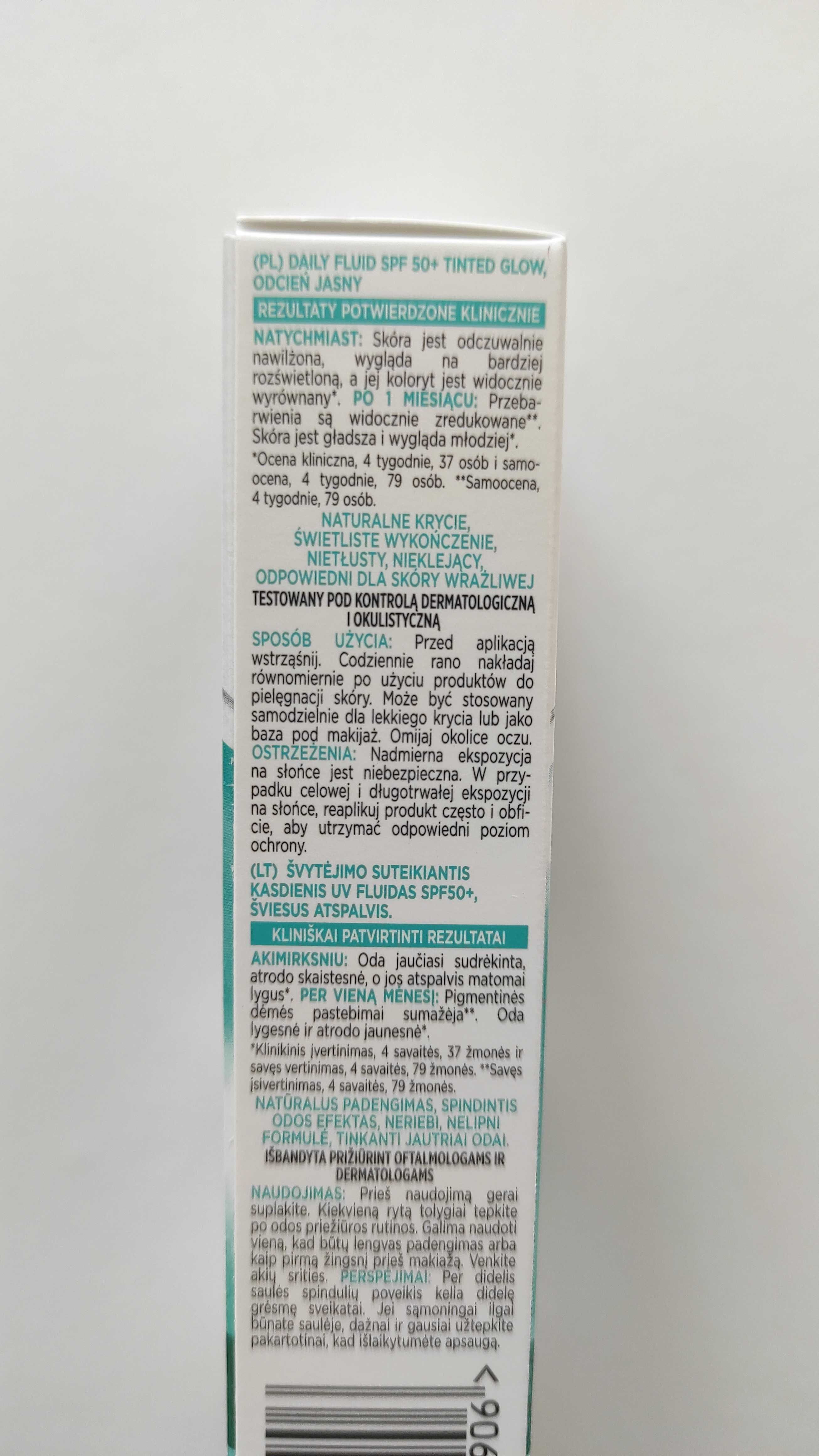 Rozświetlający fluid Loreal Bright Reveal Daily Fluid Tined Glow SPF50