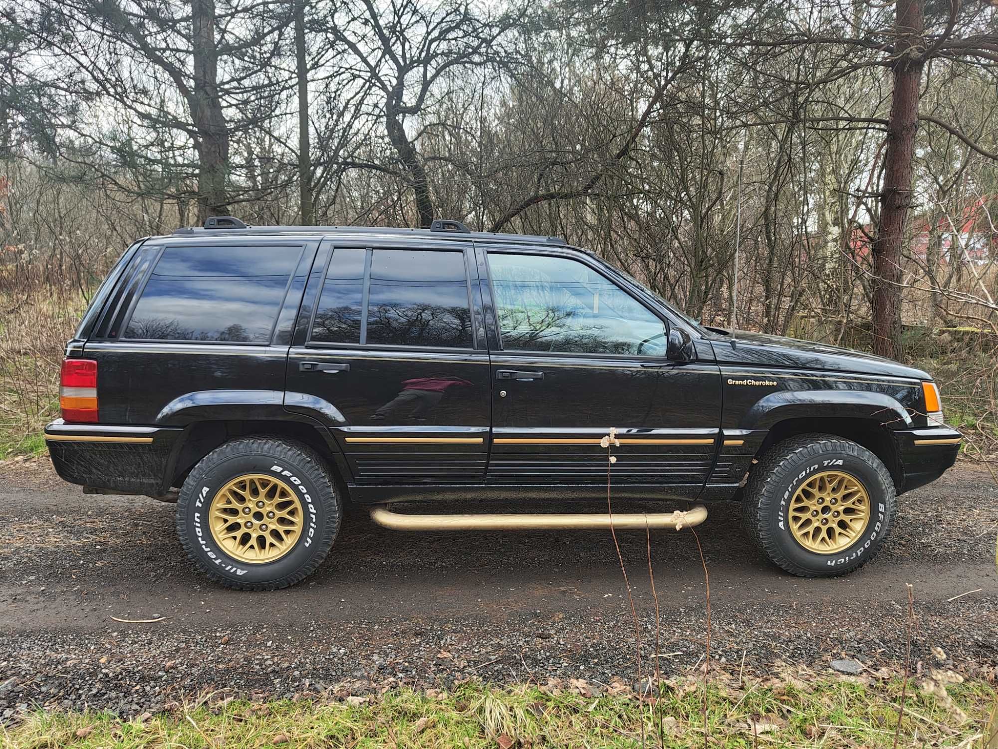 Jeep Grand Cherokee V8    5.2 MPI   4X4