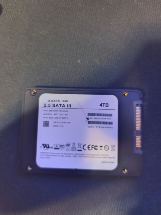 Dysk SSD 4TB (jak nowy)