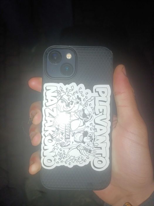 iPhone 14 в хорошем состоянии