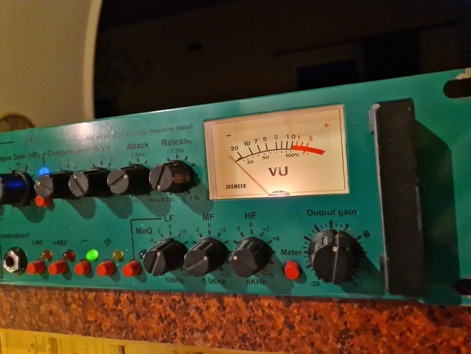 Joemeek TwinQ CS, Dual Preamp / Channel Strip Преамп Компрессор EQ