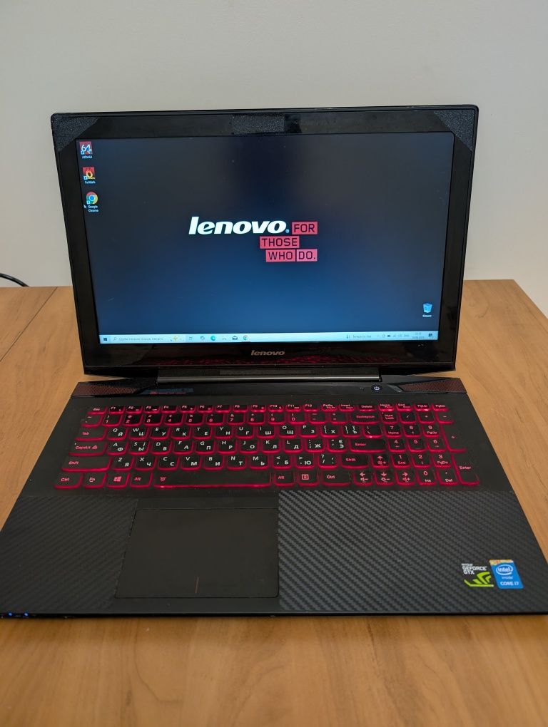 Lenovo Y50-70 core-I7 GTX860 2gb GDDR5 16gb 256gb ssd АКБ 2год