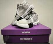 Ténis Basquetebol Lebron Witness VIII