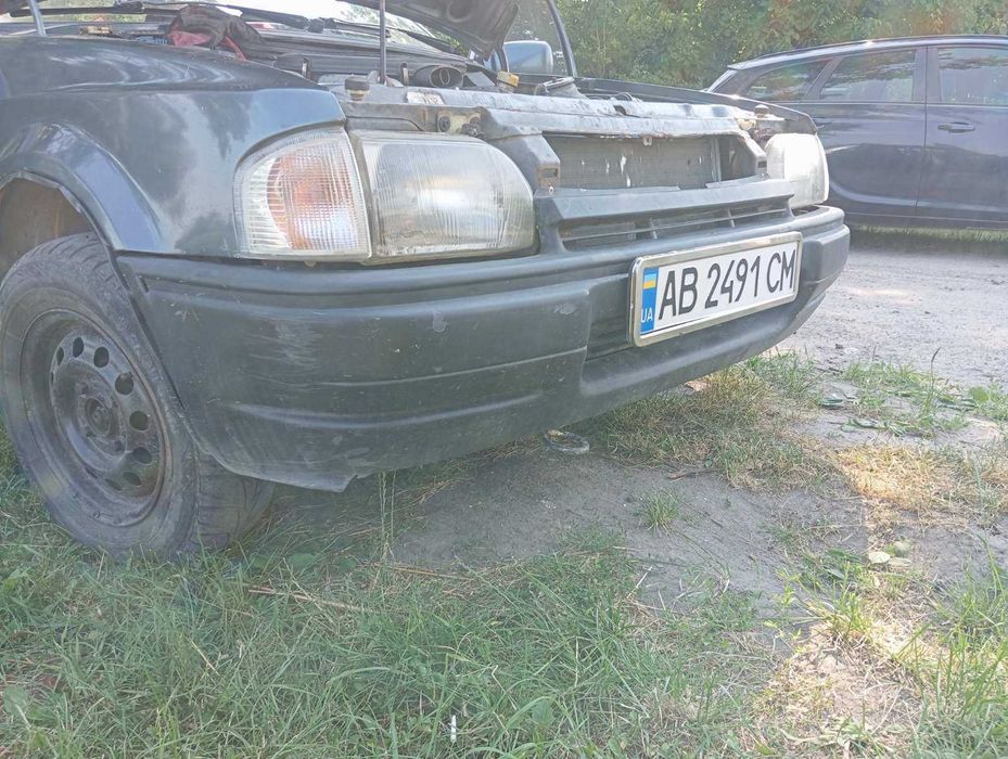 Фара форд ескорт мк4 передня ліва фара права ford escort mk4 84-91