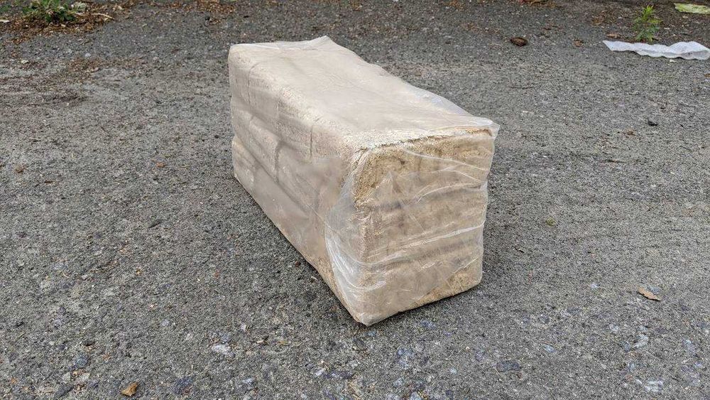 ДУБОВИЙ паливний/топливный брикет d25 Піні-Кей, Руф RUF для камінів