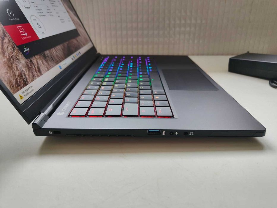 Gamingowy Laptop Intel Komplett QC7 RTX 2070 | i7-9750H | 16Gb | 256gb