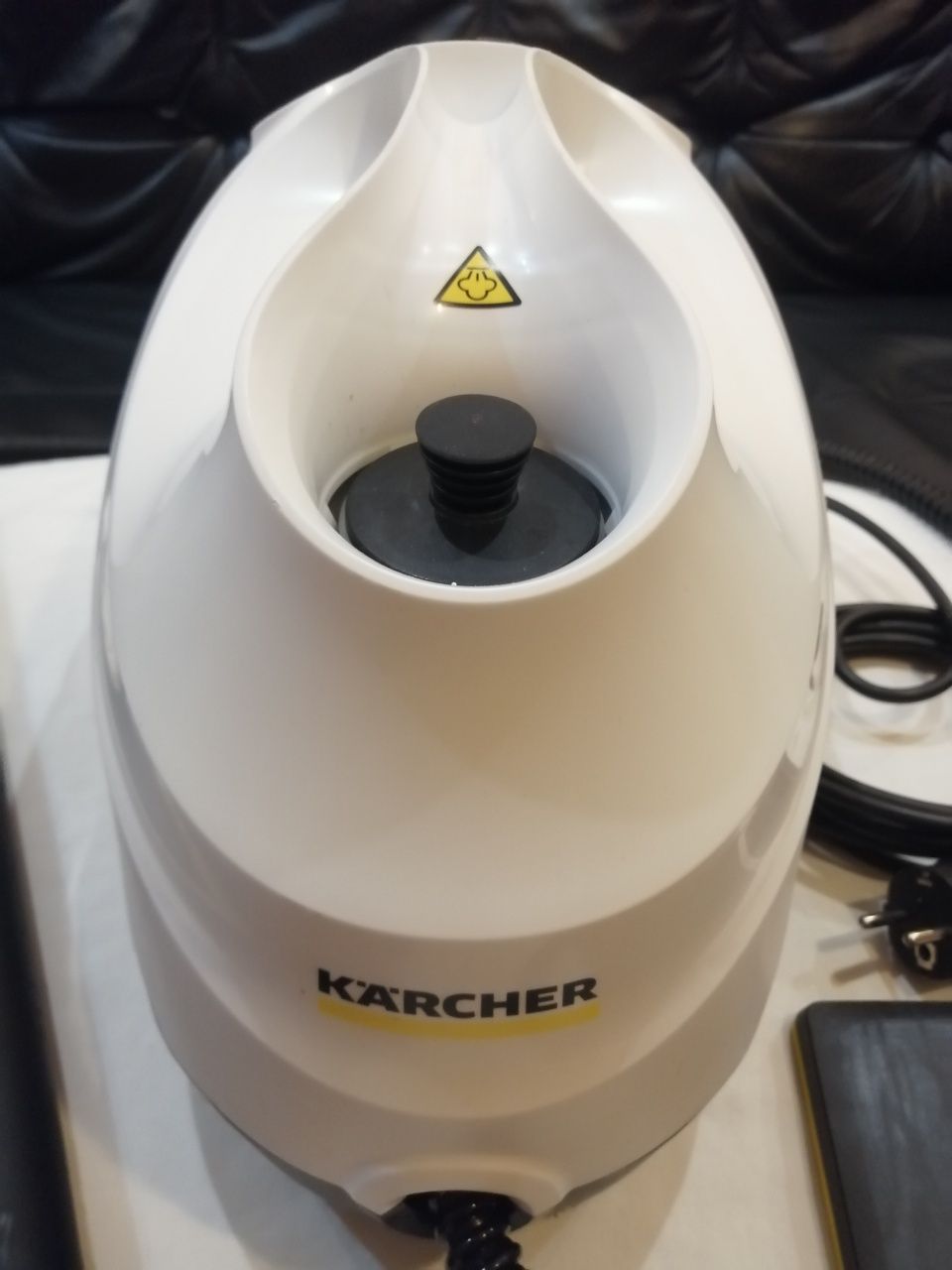 Пароочисник, пароочиститель, парова машина Karcher SC 3 Premium білий