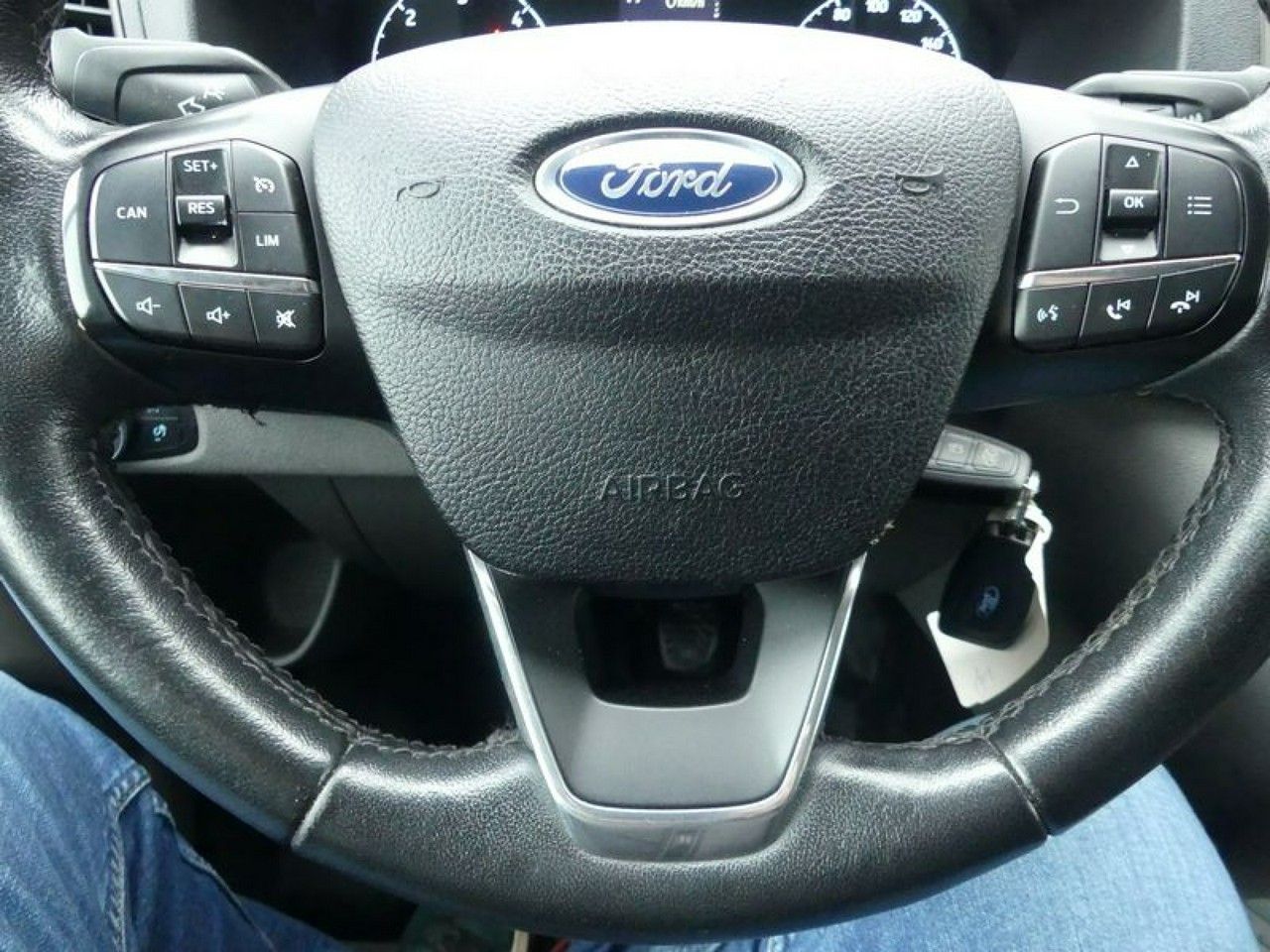 Ford Transit Custom  2,0 Tdci L2H1 chłodnia F. VAT23 Gwarancja