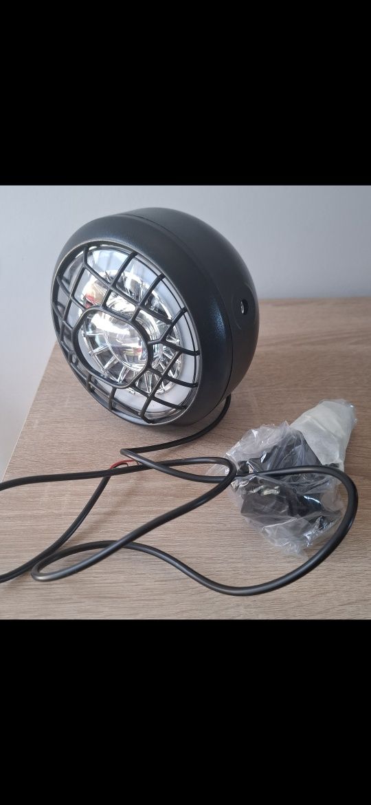 Farol preto retrô [Novo]