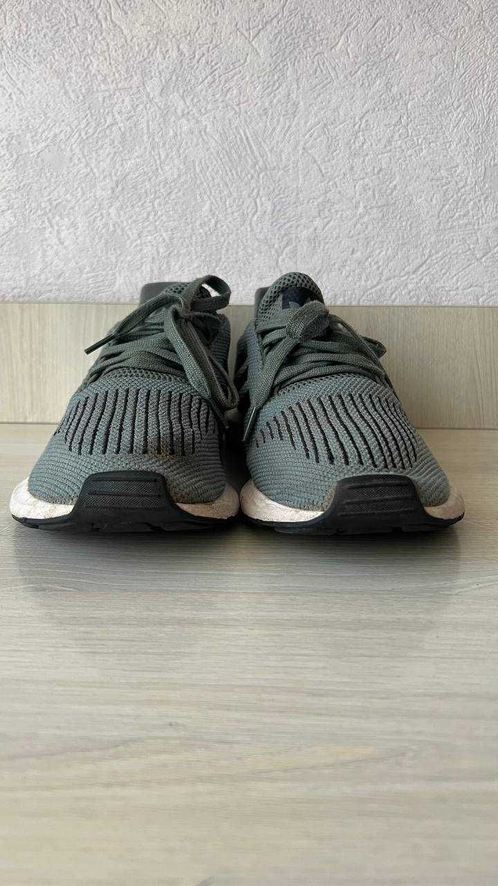 Кроссовки Adidas swift run 43