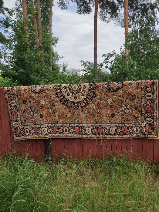 ковер  натуральный большой, в отличном состоянии