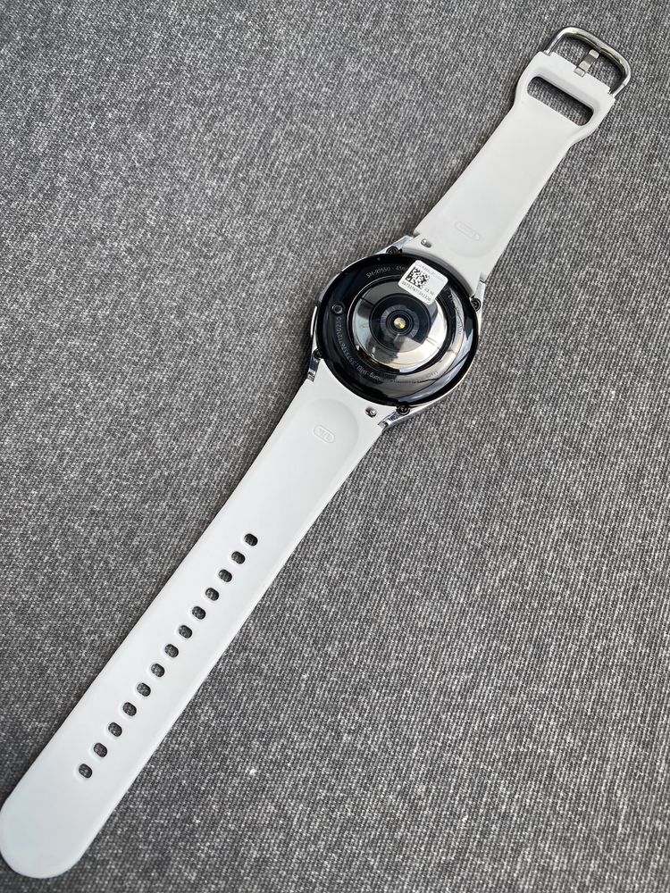 Samsung watch classic 43mm eSim