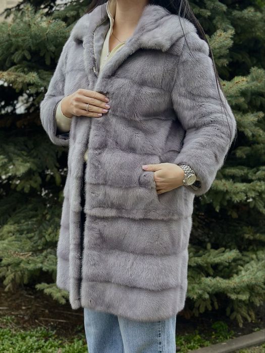 Продам норковую шубу