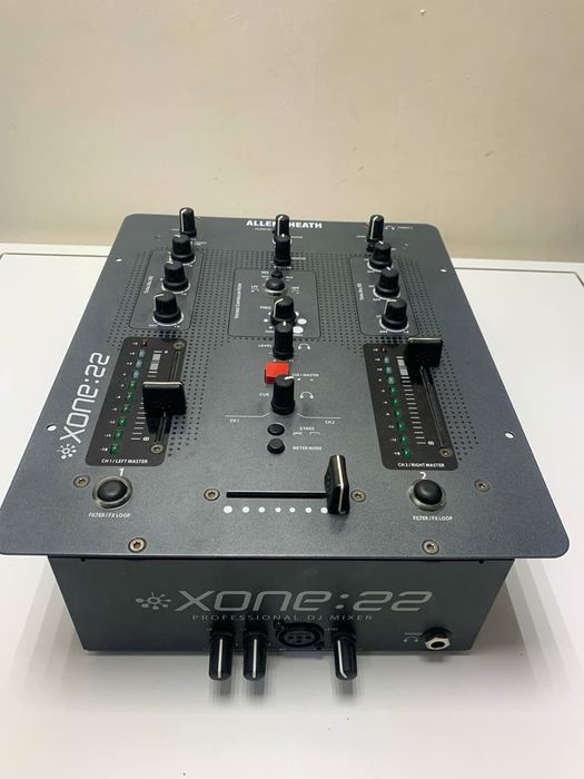 Микшер Allen Heath XONE 22