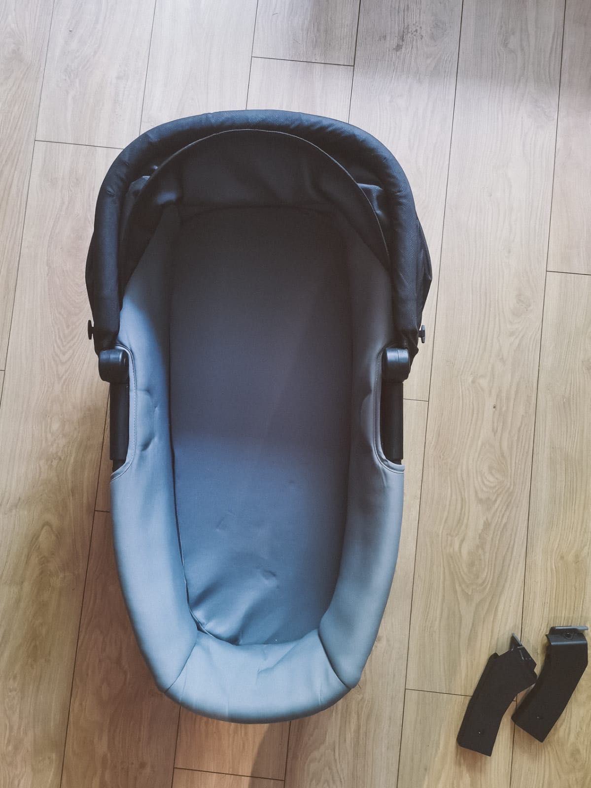 Thule Urban Glide 2 bassinet
gondola czarny