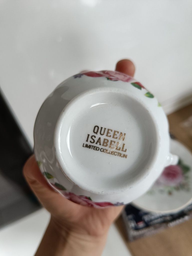 Filiżanka Queen Isabel Limited Edition