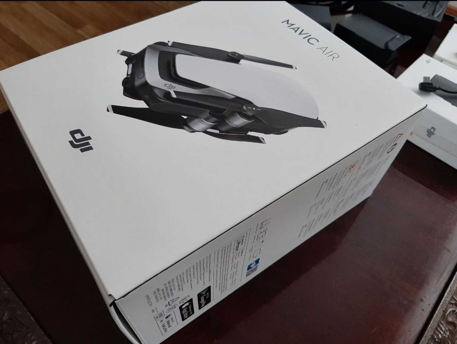 МЕНЯЮ Новый Дрон Квадрокоптер DJI Mavic Air на MacBook, Авто, Гараж