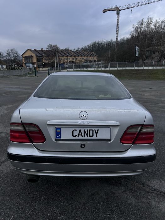 Продам Mercedes CLK 200 W208