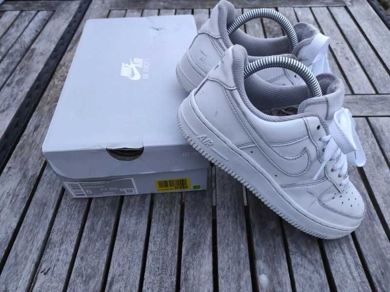 Nike Air Force 1 One AF1 '07 rozmiar 36,5 białe
