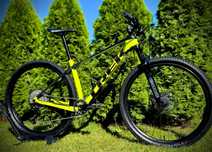 TREK PROCALIBER 9.6 Volt/Raw Carbon  M/L .Polecam stan Bardzo dobry