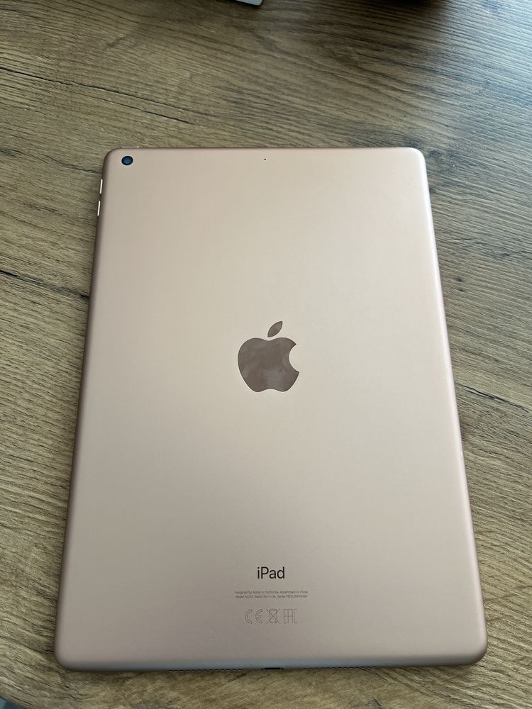 IPad 8 generacji 32GB