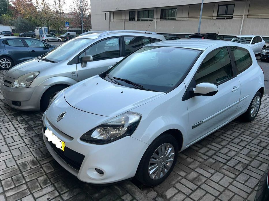 Renault Clio III 1.5 dCi (2012) – Nacional, económico e fiável