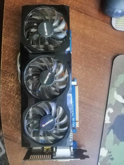 Игровая видеокарта Gigabyte GTX 570