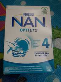 Суха молочна суміш NAN Opti Pro 4/ 650 г