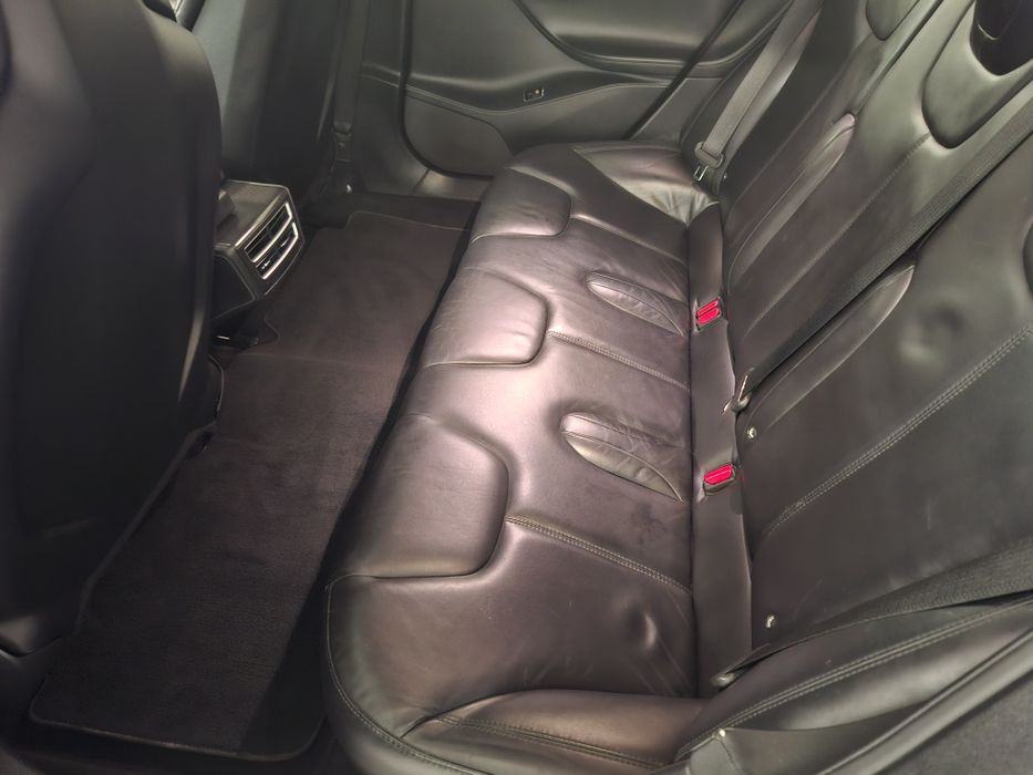 Tesla S85  carregamento vitalício