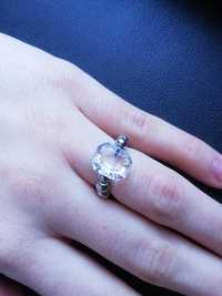 pierścionek regulowany z "diamencikiem" handmade