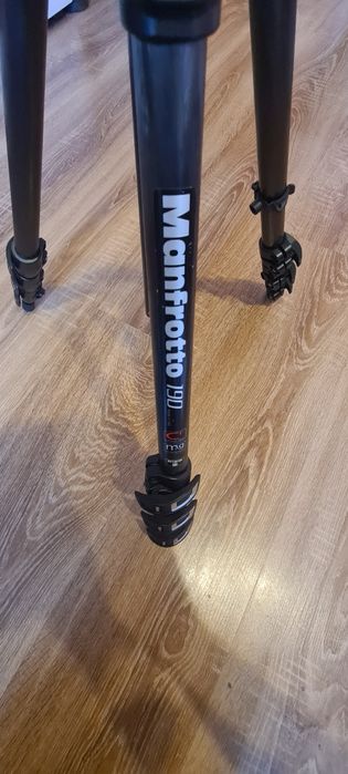Manfrotto MT190 CXPRO4 + MGXPRO-BHQ2