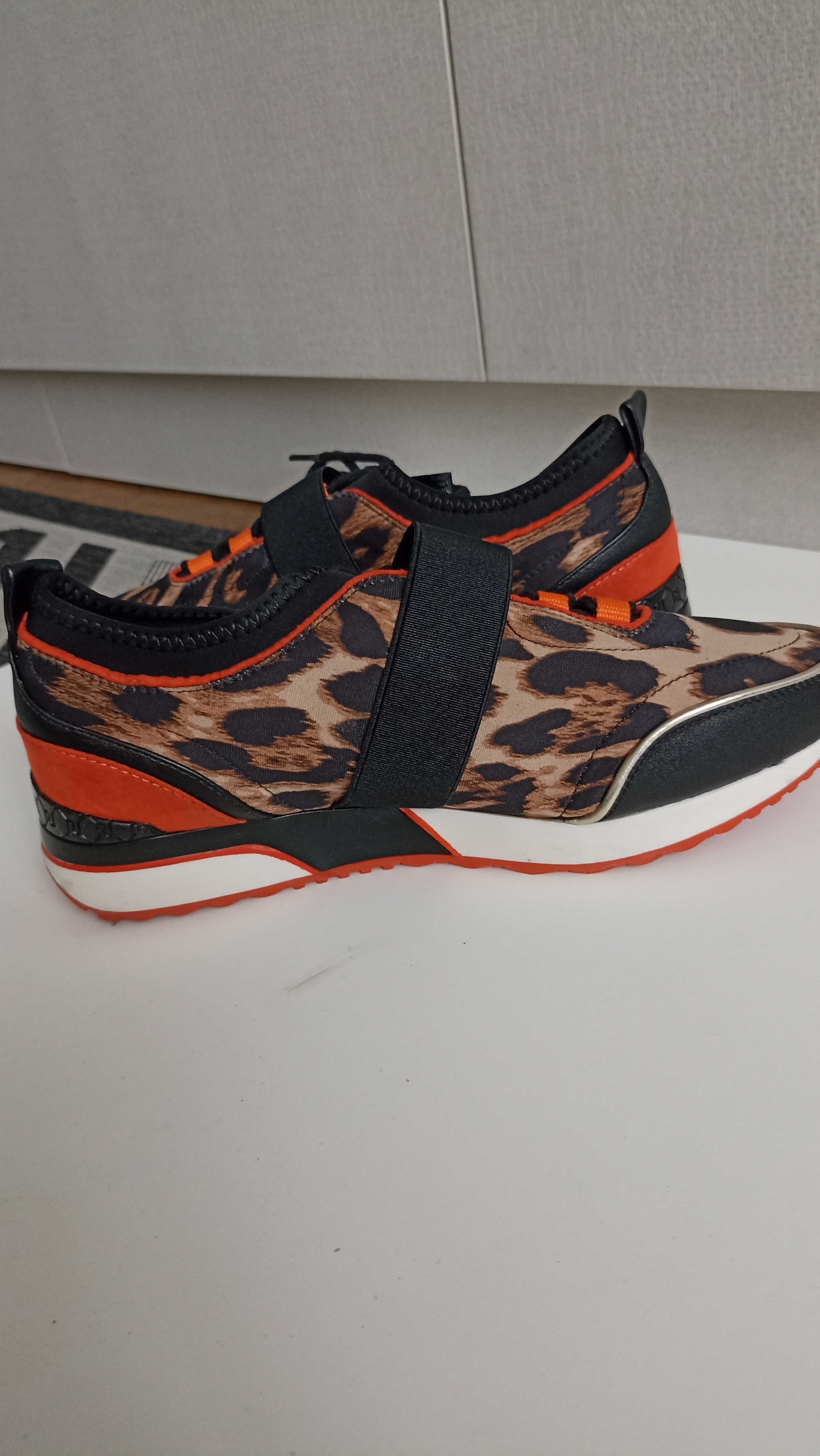 Кросівки, River Island, 38