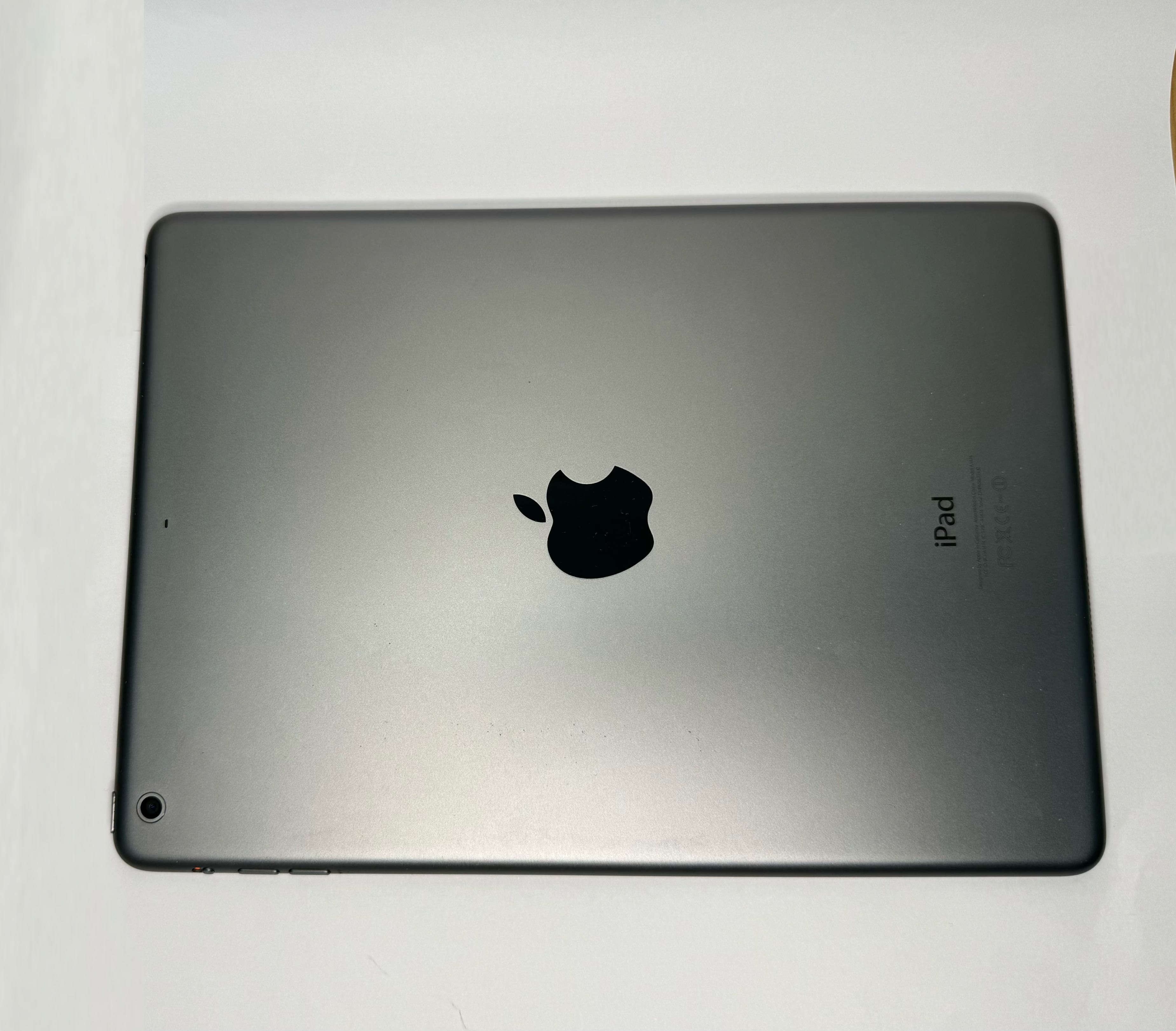 iPad 2019 64gb Preto