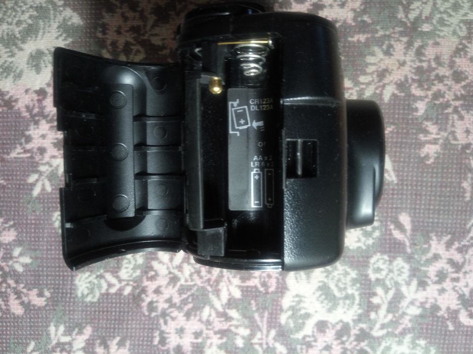 Плёночный фотоаппарат "Olympus Superzoom 760"