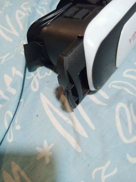 Виар очки обичниий