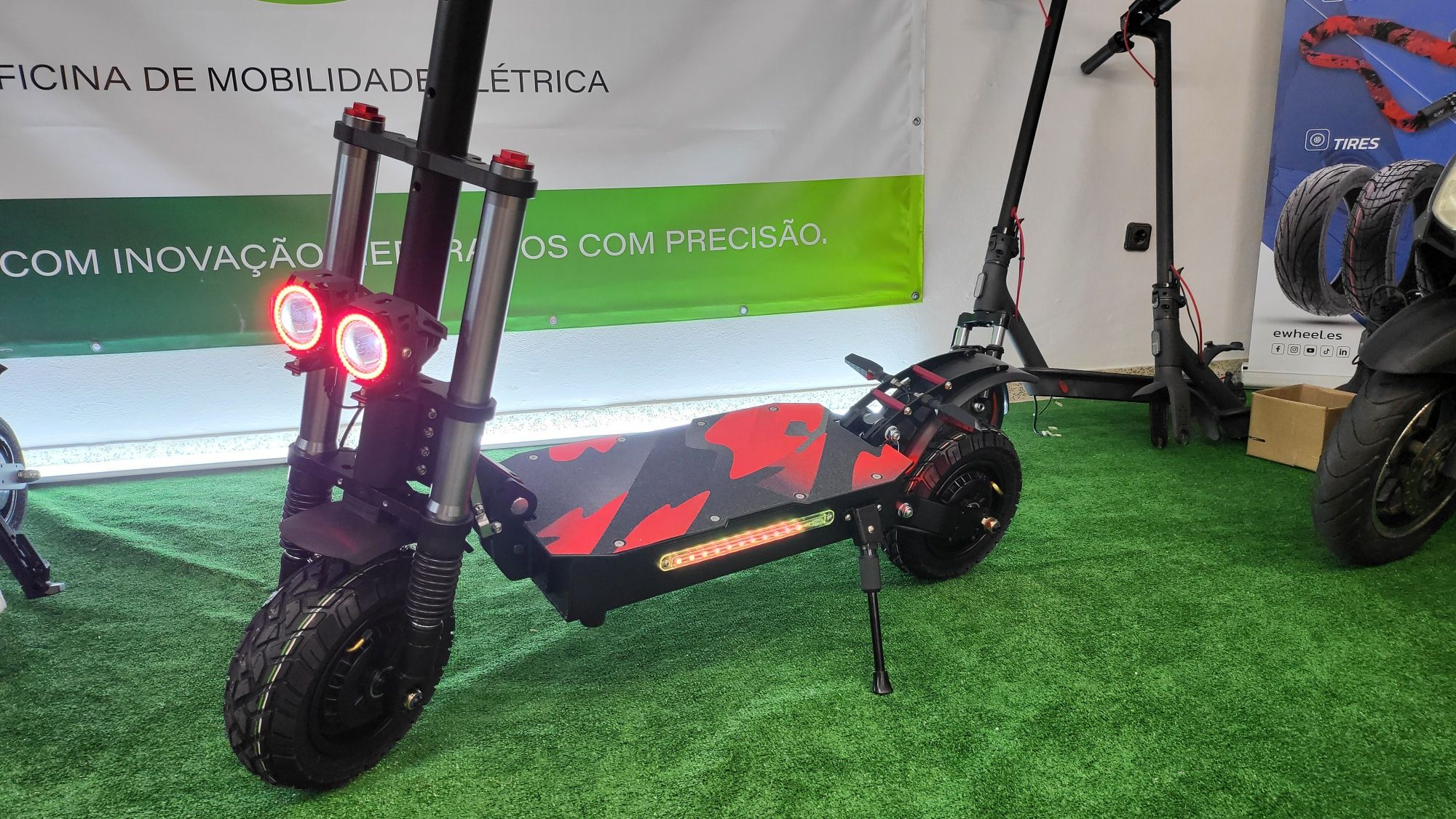 Trotinete elétrica Nova 99km/h 6000W 35Ah