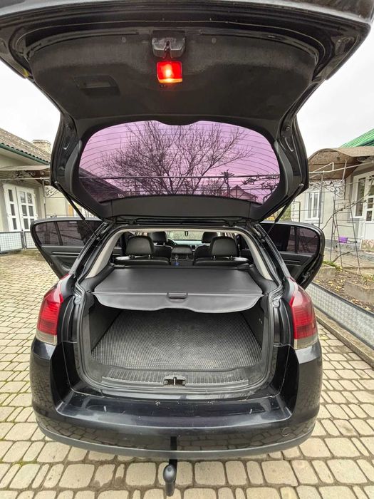 Продам автомобіль Opel Signum